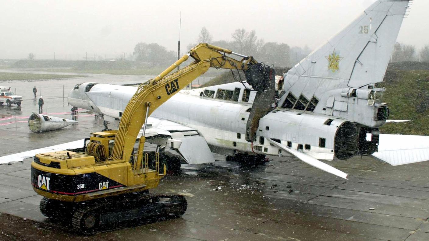 Kiev aveva aerei Tupolev 22M3 ma li eliminò 9 anni fa per il disarmo atomico