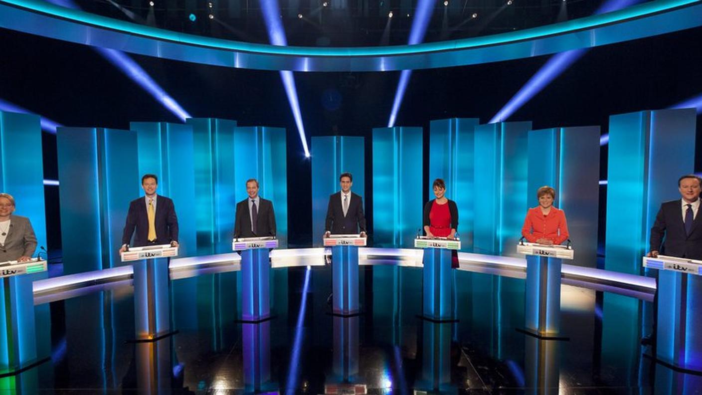 I sette leader, fra i quali il premier uscente Cameron e il rivale Nigel Farage, si daranno battaglia nelle elezioni del 7 maggio