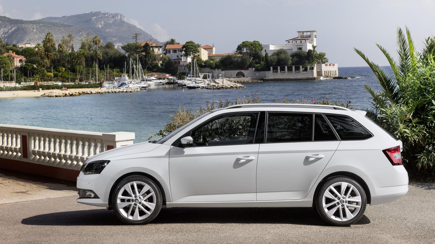 L'aspetto filante e moderno della Skoda Fabia Combi Style