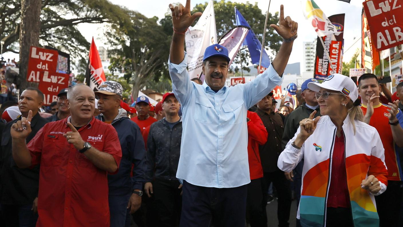 Pure il presidente Maduro ha mobilitato i suoi sostenitori