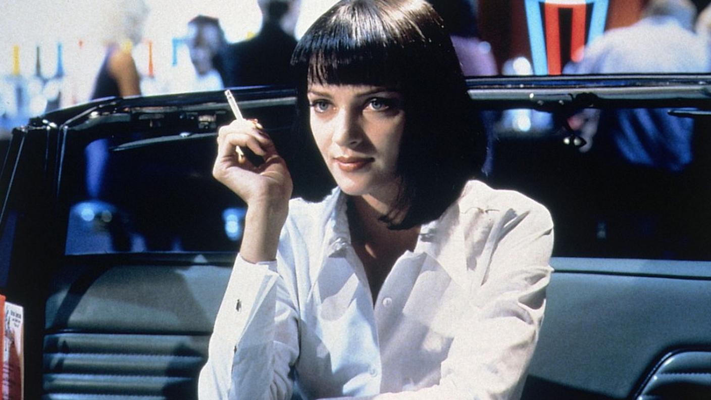 Uma Thurman con la sigaretta in "Pulp Fiction" (1994) 
