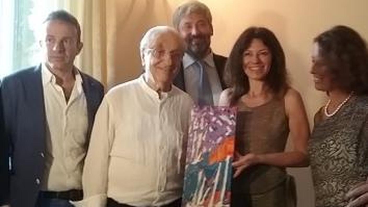 Gualtiero Marchesi, al centro, in una foto d'archivio del 2016