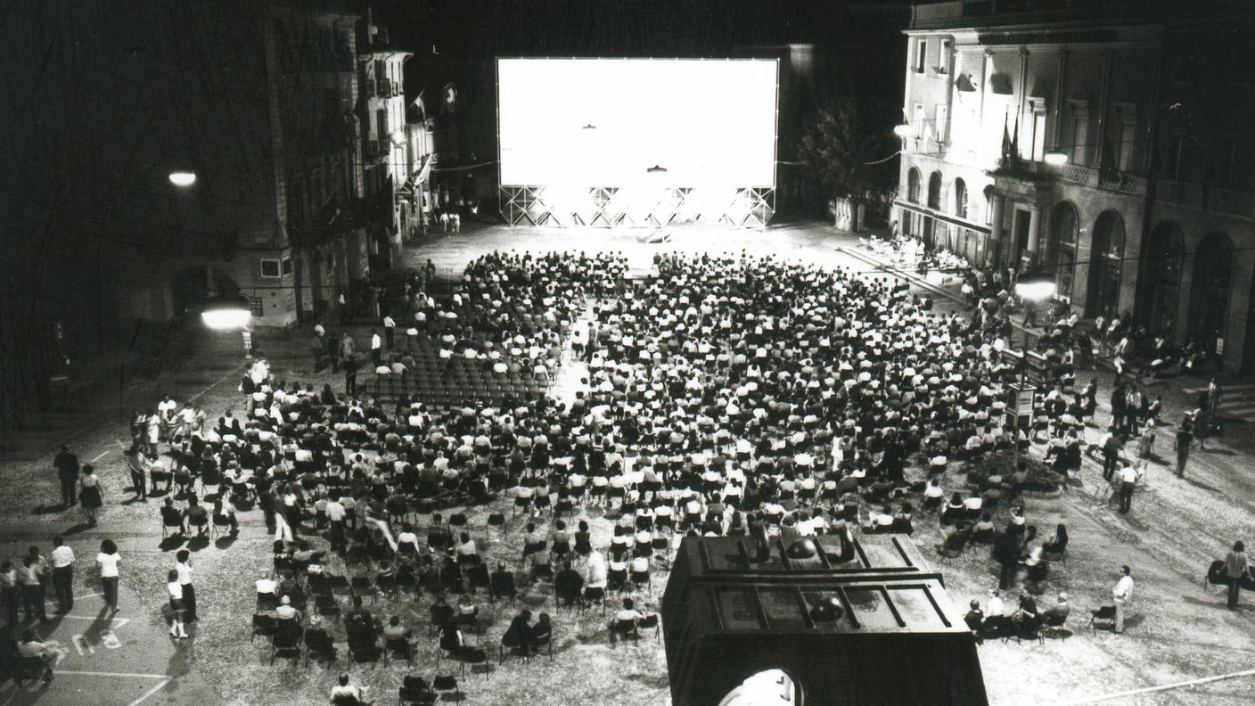 Piazza Grande (1971).