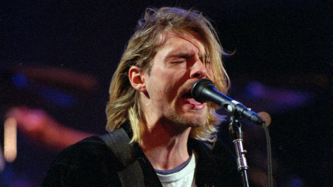 Cobain sul palco nel 1993