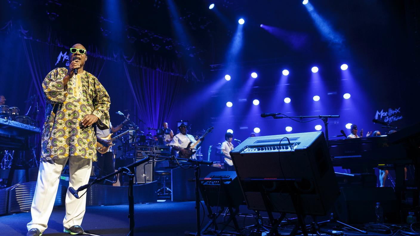 L'applaudita esibizione di Stevie Wonder