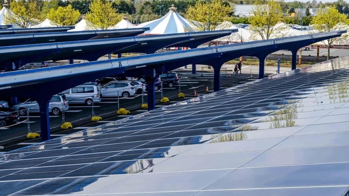 I lavori per la copertura degli 11'200 parcheggi sono durati più di tre anni