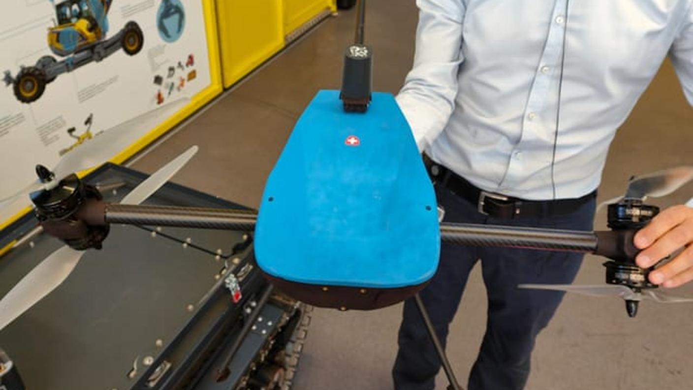 "Voliro": il drone a volo verticale può essere dotato di diversi sensori per ispezioni in luoghi difficili