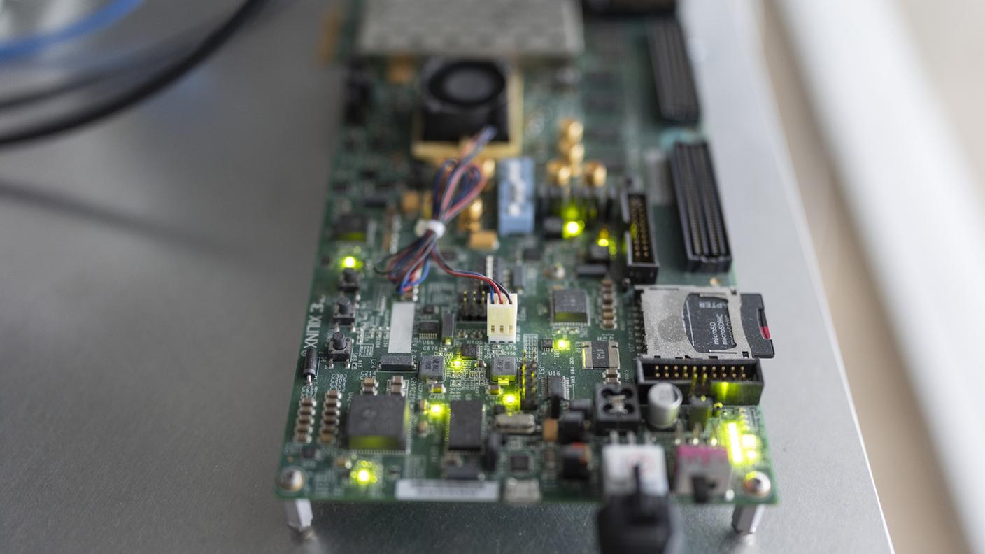 I potenti microprocessori prodotti negli Stati Uniti sono ampiamente utilizzati nella ricerca universitaria e da molte aziende