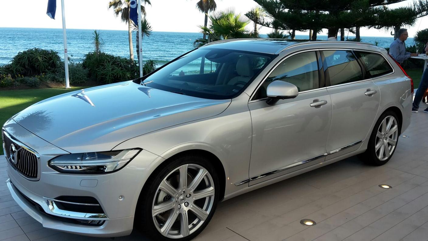 Volvo V90
