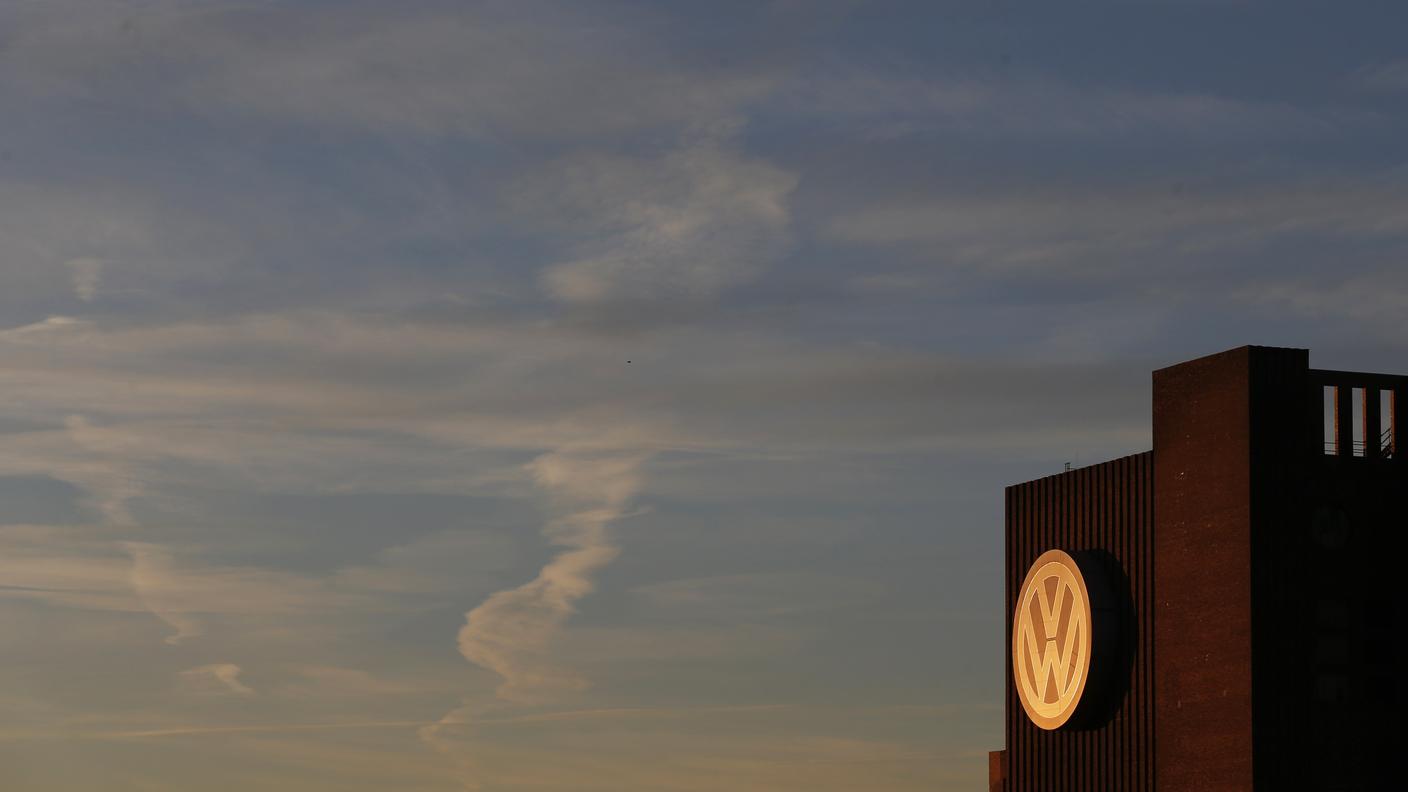 A un anno dallo scandalo, la VW è sempre alle prese con nuovi guai