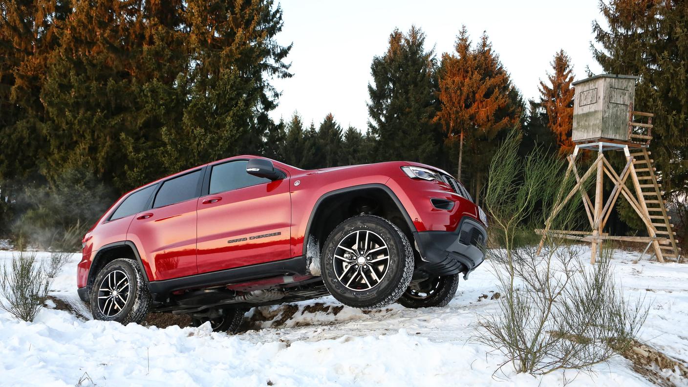 Le 4x4 come la Jeep Gran Cherokee Trailhawk sono sempre più diffuse in Svizzera