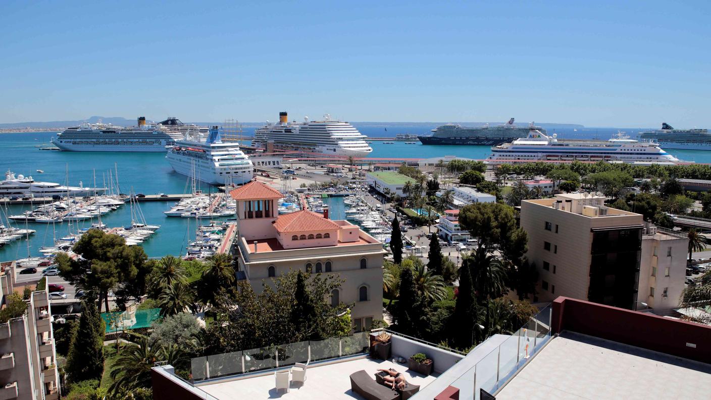 Località come Palma di Maiorca dovranno viaggiare "a corrente" dal 2050