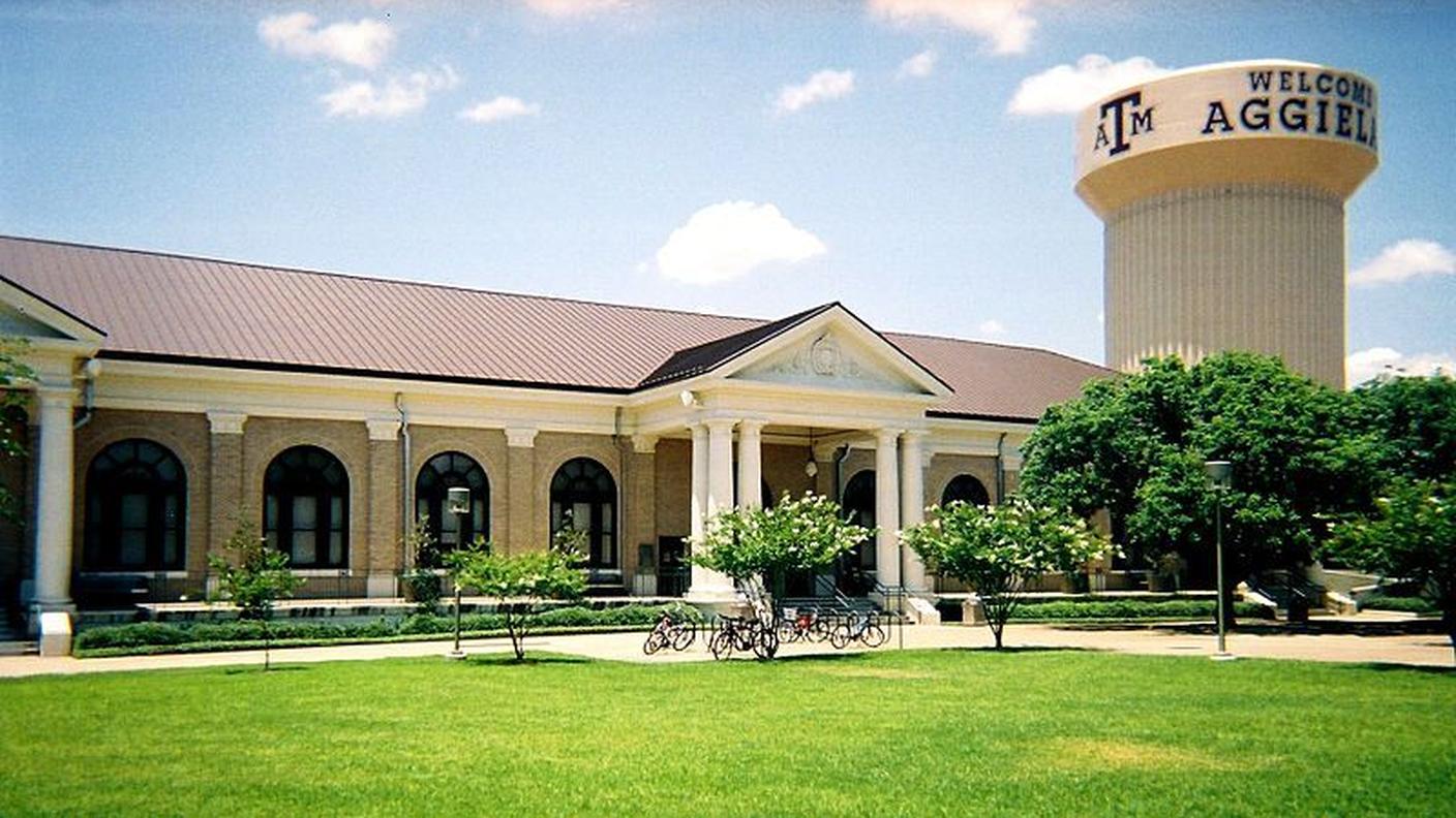 università texas web.jpg