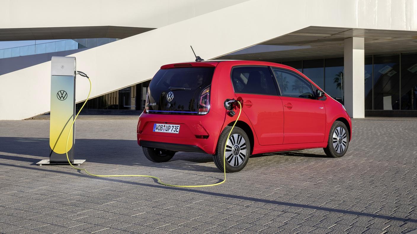 Volkswagen domina la scena in Svizzera pure grazie al successo delle elettriche come l'e-up!