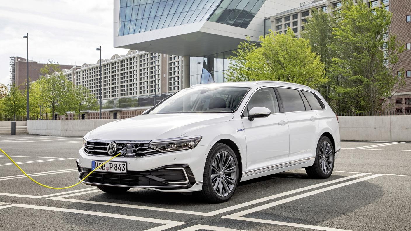 I veicoli ibridi come la VW Passat Variant GTE hanno brillato nelle vendite 2019 in Svizzera