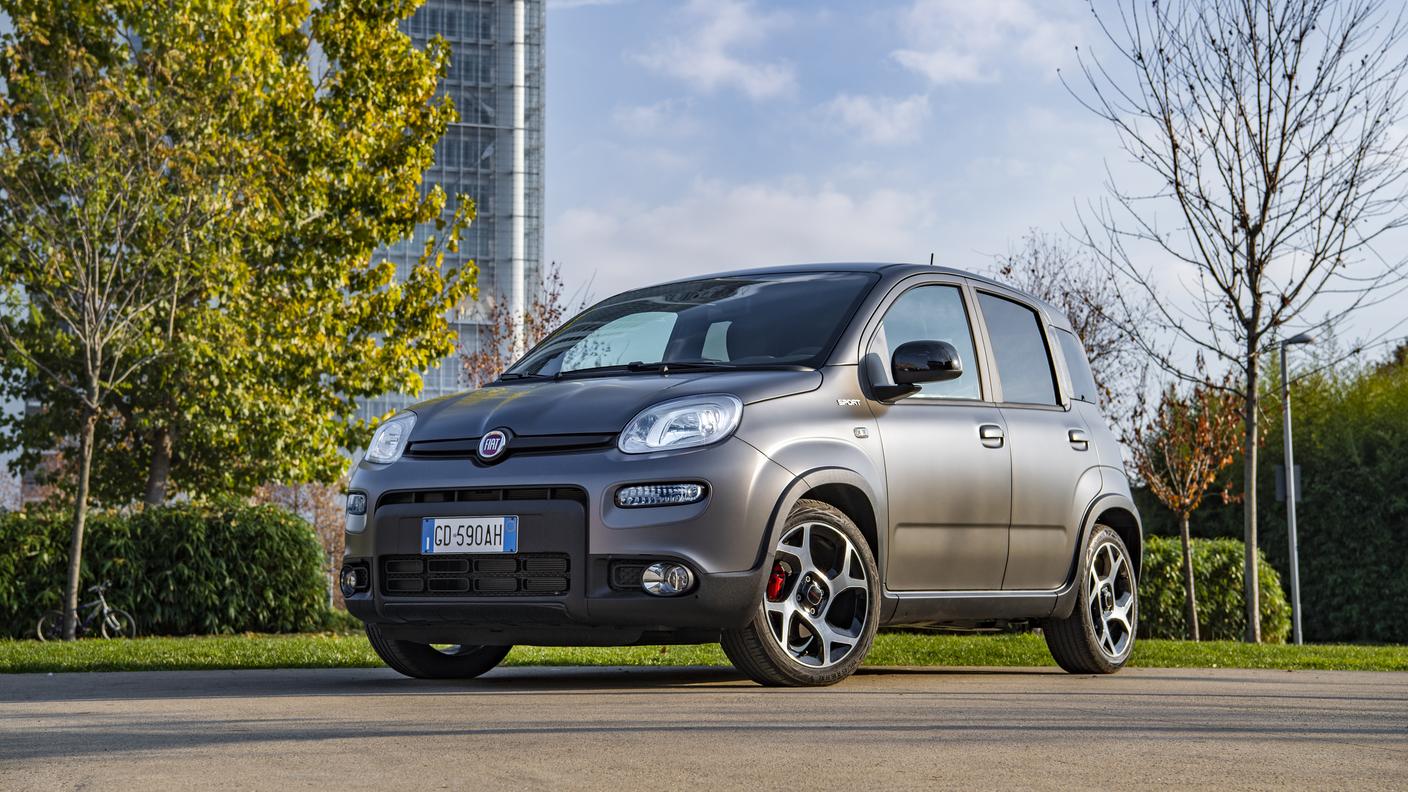 Il mercato europeo sorride sempre a vetture pratiche e compatte come la Fiat Panda Sport