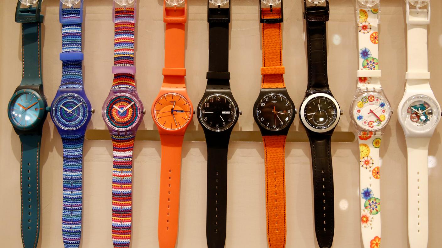 La ricetta di Swatch: colorati e a basso costo