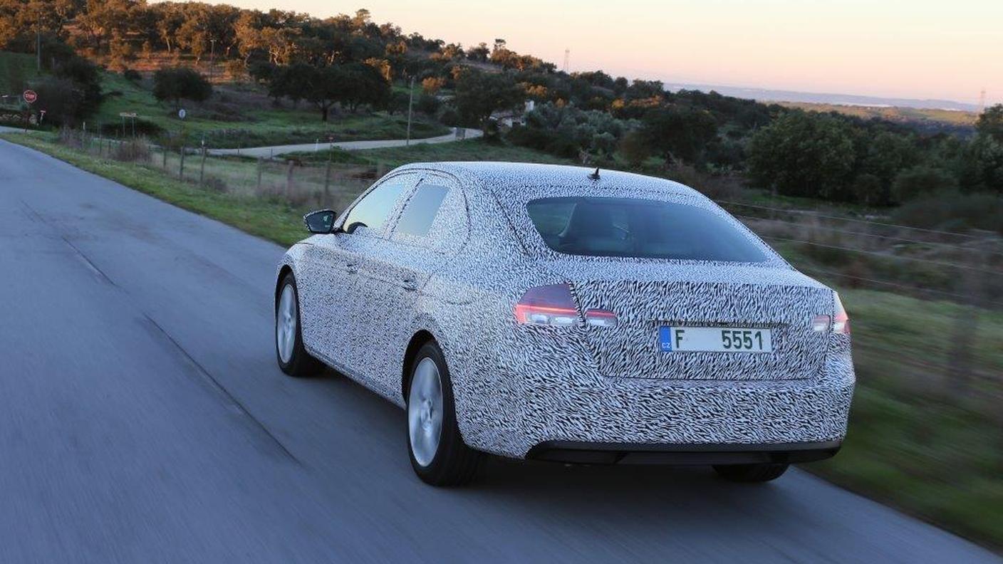 Nuova Skoda Superb