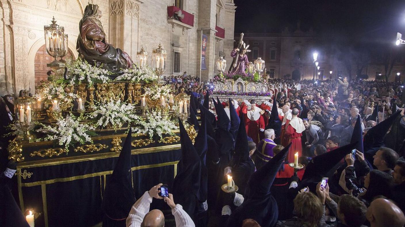 La confraternita El Encuentro a Valladolid, martedì
