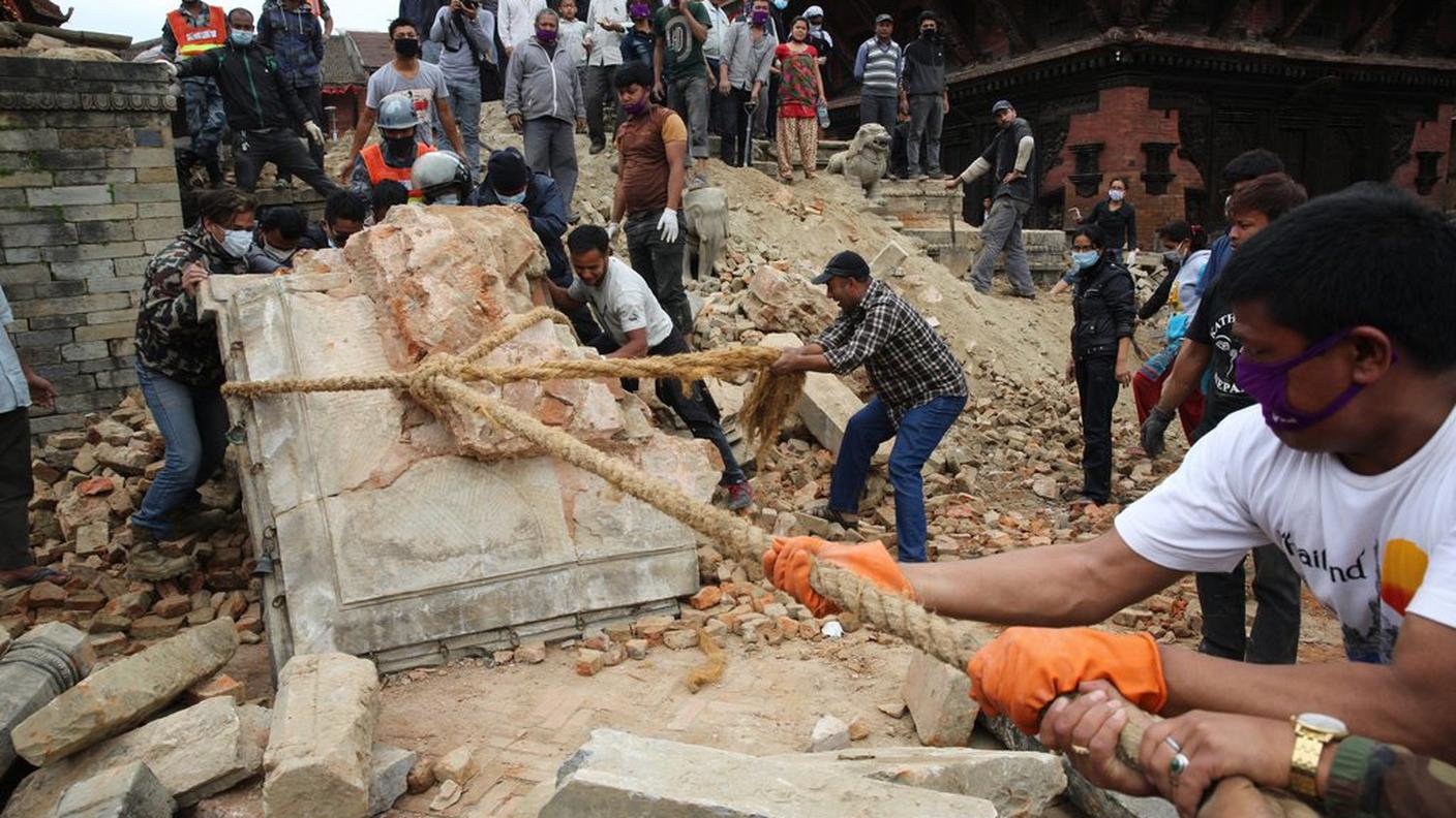 Migliaia di edifici sono stati completamente distrutti
