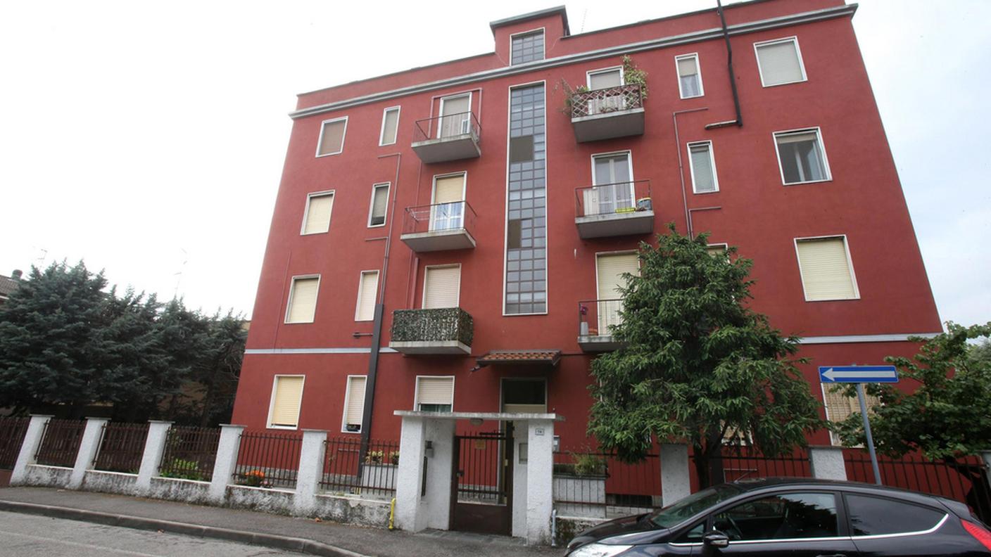 La palazina a Gaggiano (MI) dove Touil abita con i parenti