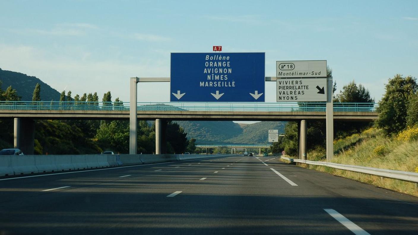 La famiglia era in viaggio verso il mare della Costa Azzurra