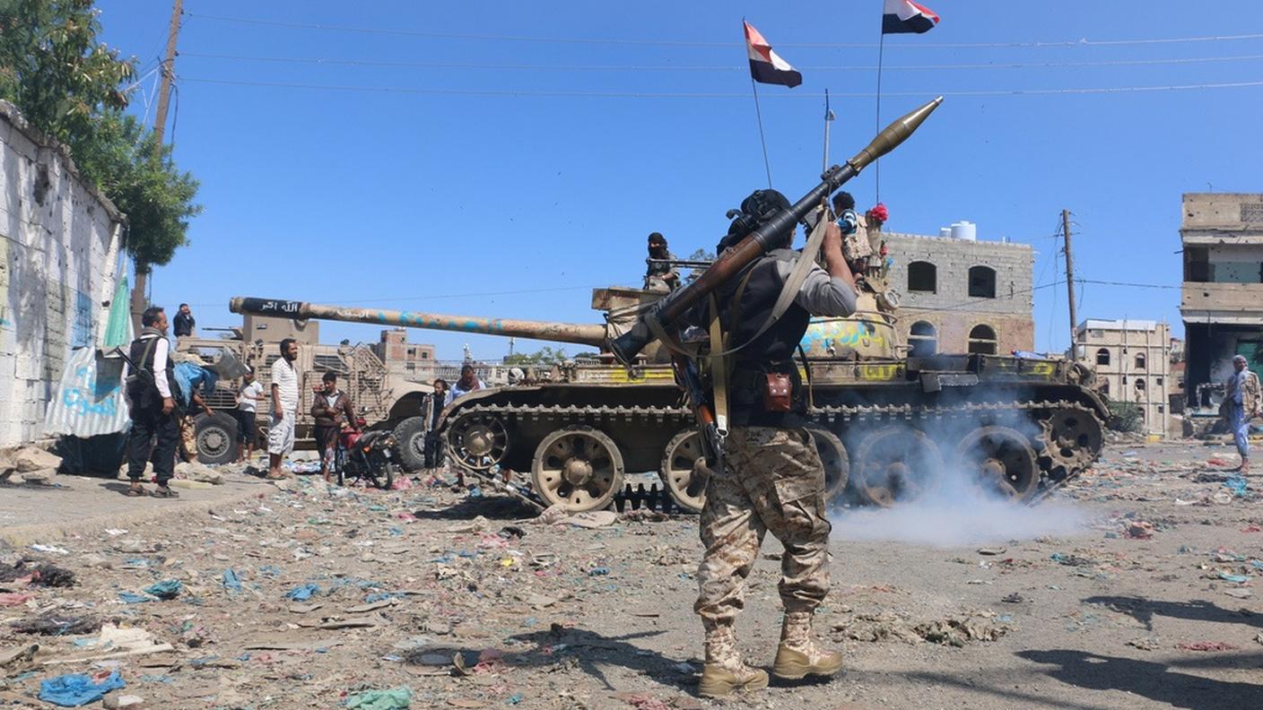 Yemen, lealisti al contrattacco nel sud