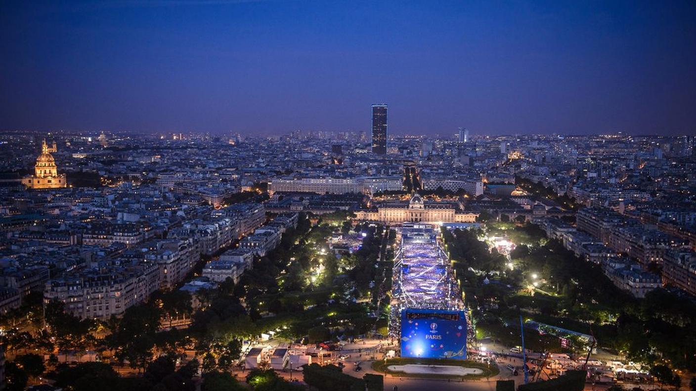 Parigi...