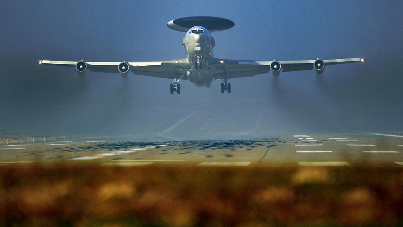 Nel paese asiatico continueranno a volare i ricognitori AWACS