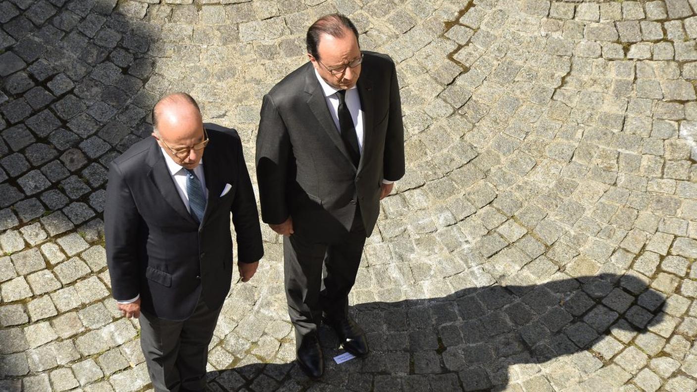 Bernard Cazeneuve ha la fiducia del presidente