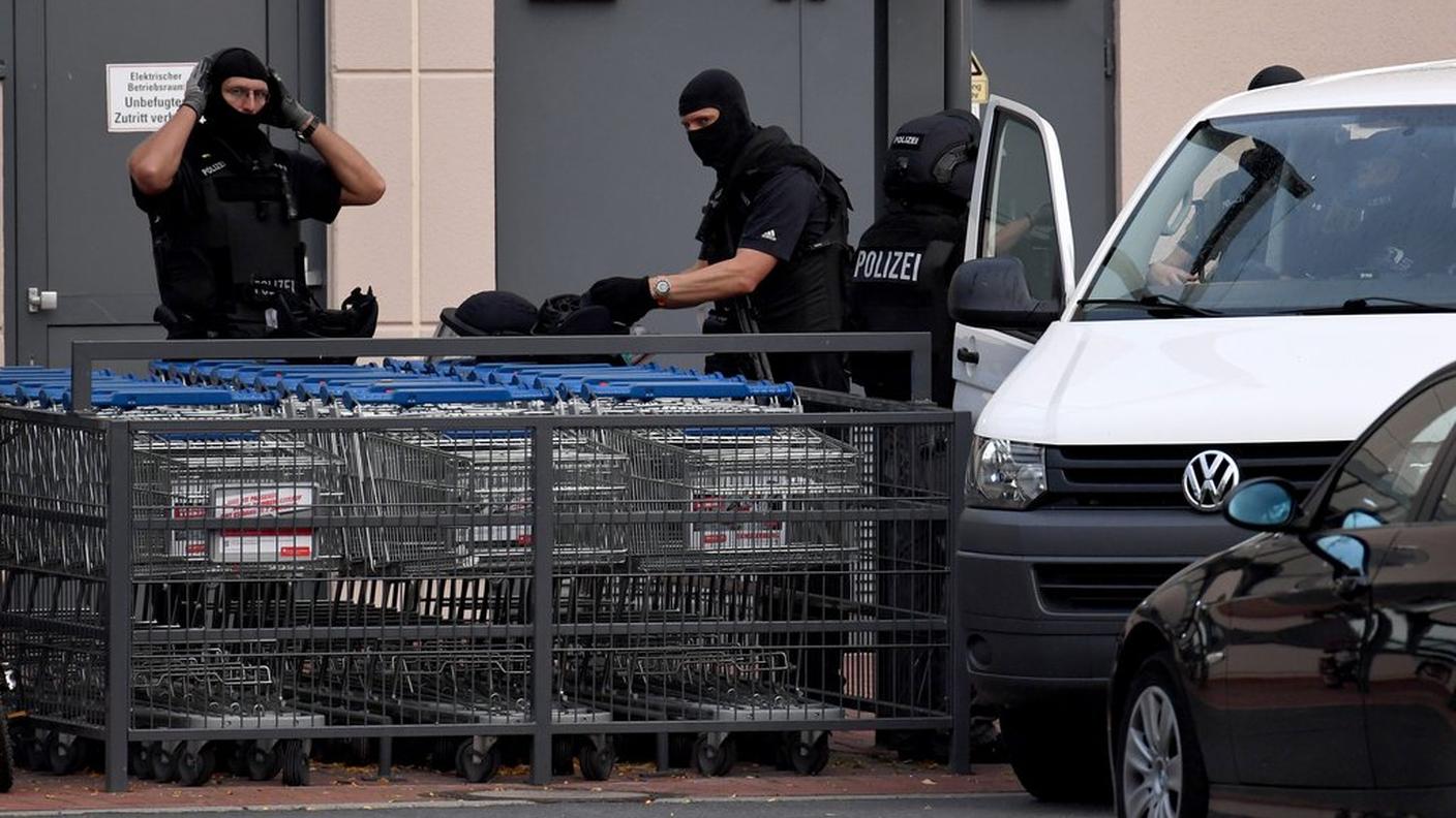 Evacuazione del centro commerciale 