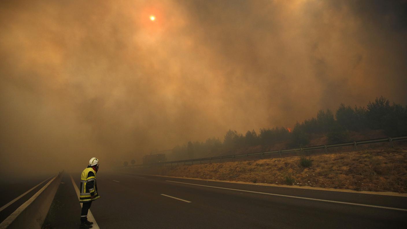 Le fiamme vicino a Marsiglia