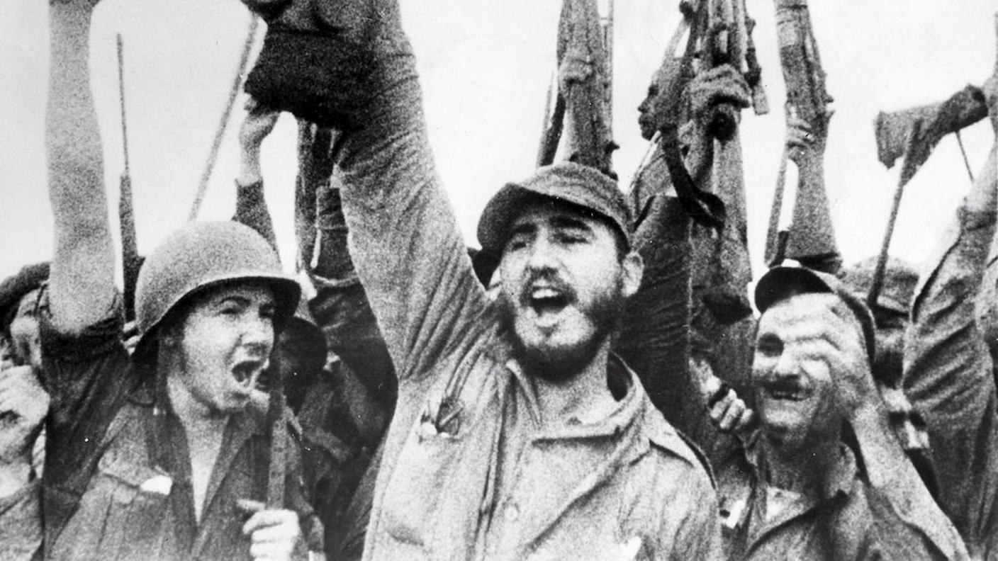 8 gennaio 1959: Castro mentre celebra la vittoria del Movimento rivoluzionario su Fulgencio Batista