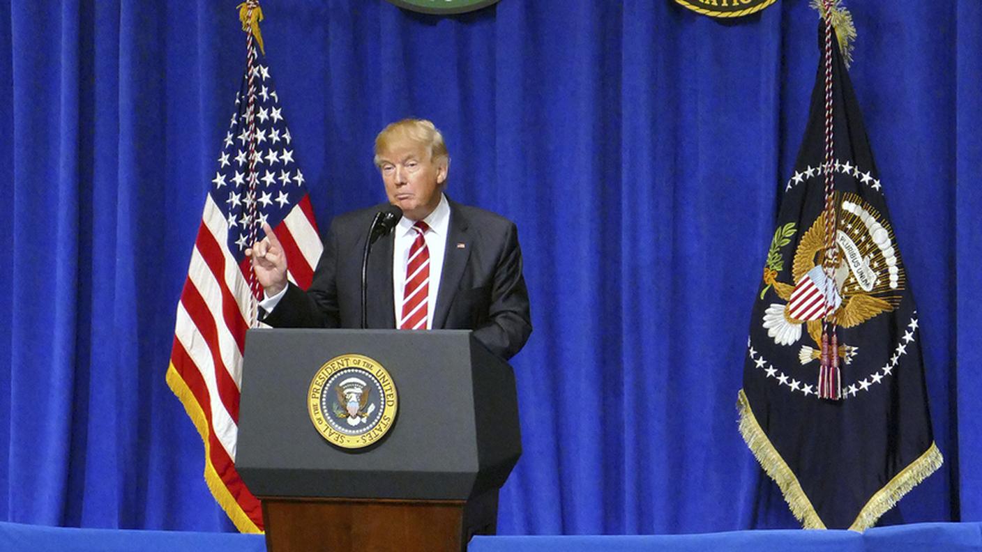 Trump alla base MacDill in Florida