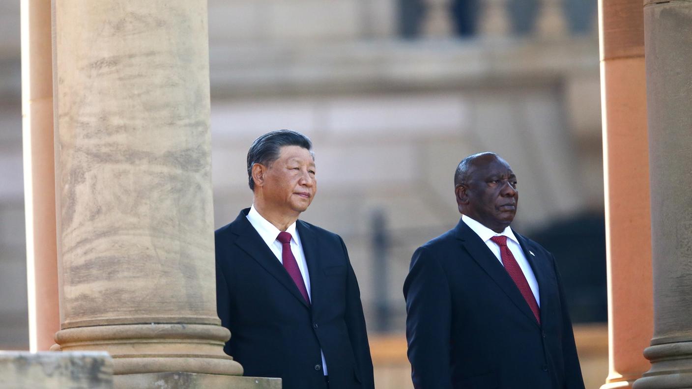 Il presidente cinese Xi Jinping e quello sudafricano Cyril Ramaphosa
