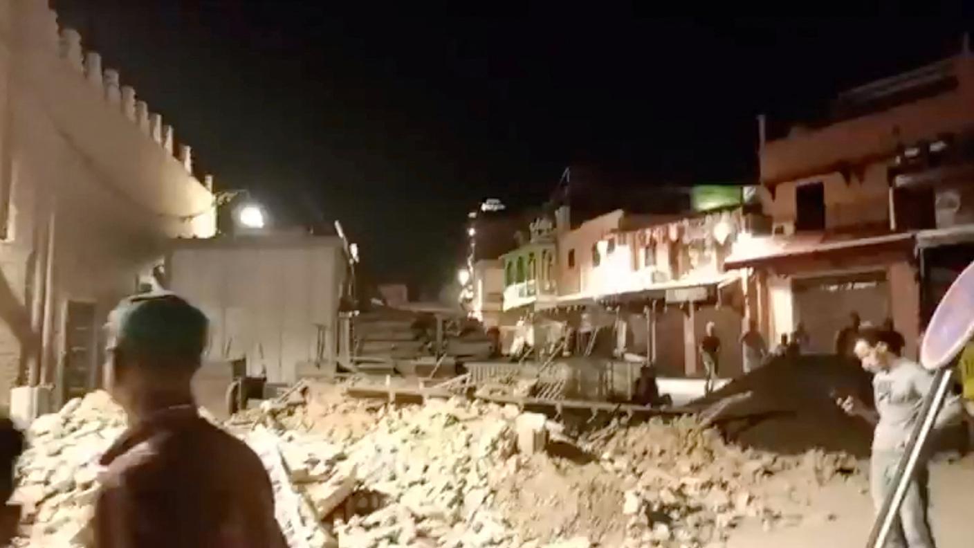 Le strade di Marrakech poche ore dopo la scossa