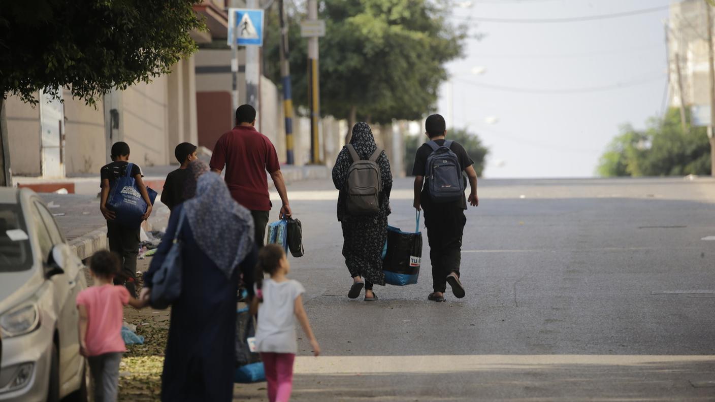 Per molti la fuga da Gaza è già iniziata