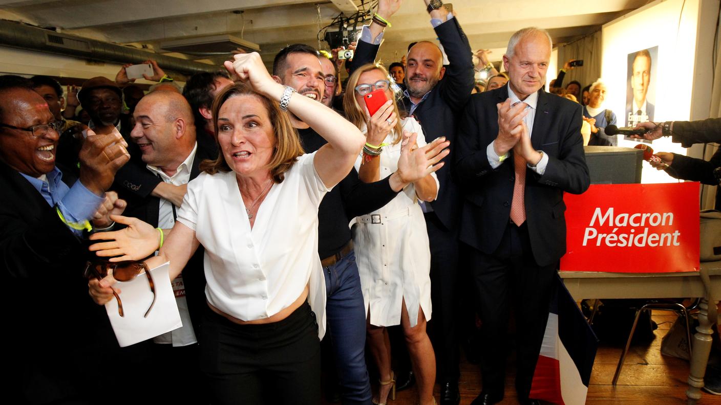 Festeggiamenti per Macron