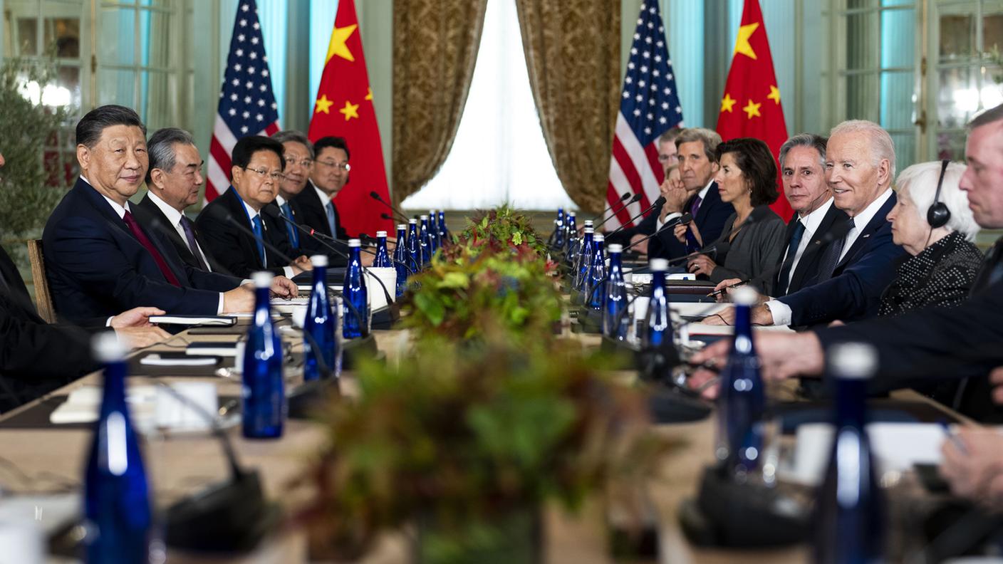 L'incontro tra Xi Jinping e Joe Biden mercoledì è andato avanti per ore, anche con le rispettive delegazioni