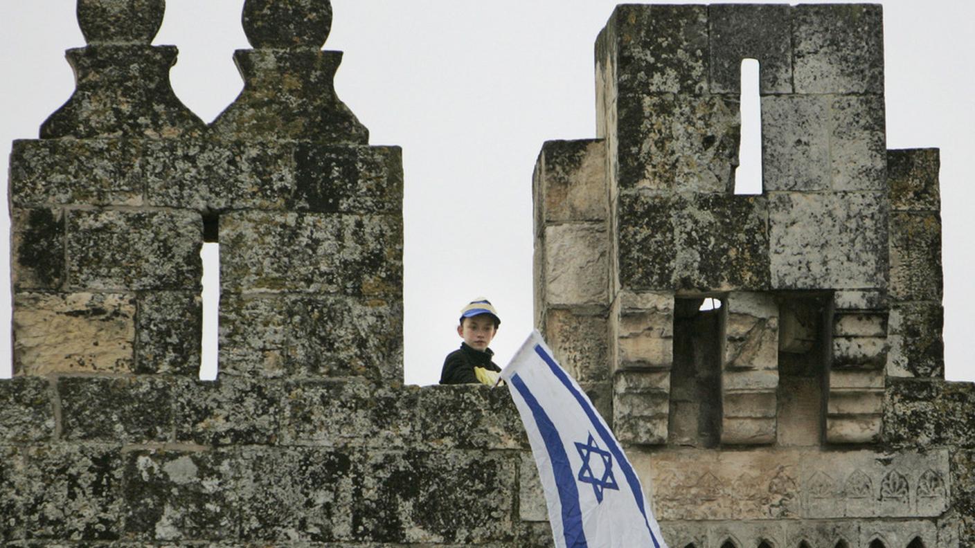bandiera israeliana gerusalemme 27.2.13 ky.JPG