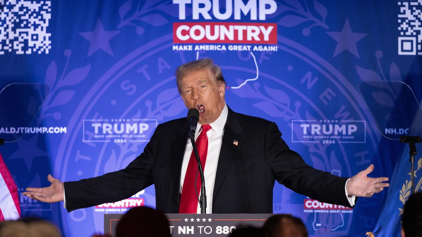 Donald Trump favorito nei sondaggi malgrado i guai giudiziari
