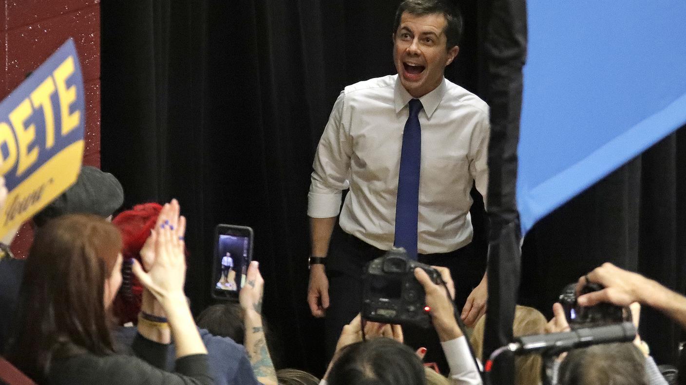 Pete Buttigieg in Iowa nel 2020, dove vinse. La sua candidatura tuttavia non decollò