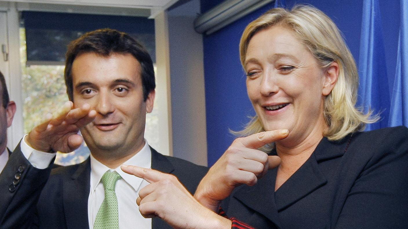 Philippot in una foto scattata quando era in sintonia con la presidente del FN, Marine Le Pen