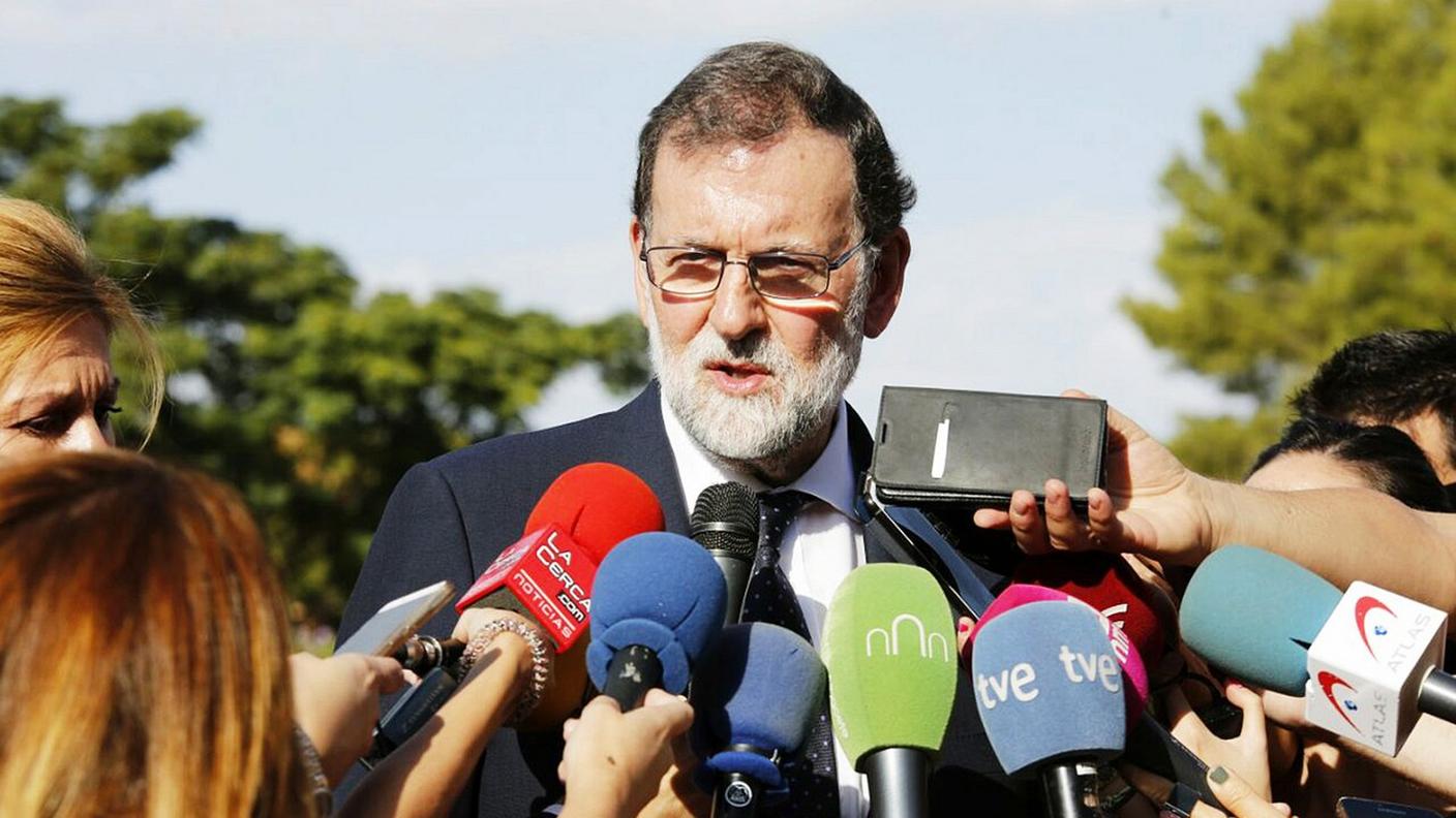 Il premier Rajoy vuole "risposte chiare" da Barcellona