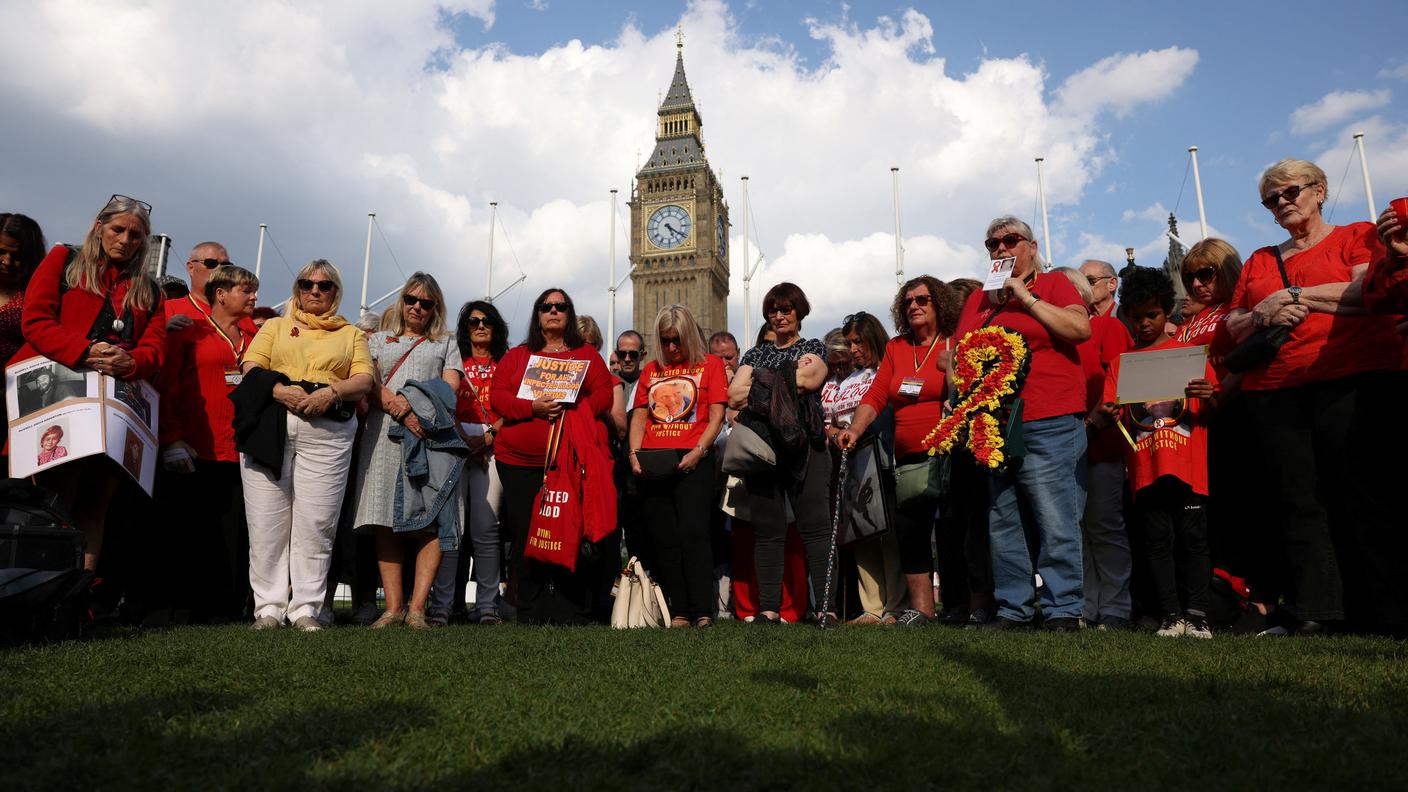 La veglia, lunedì a Londra, delle persone colpite dallo scandalo del sangue infetto