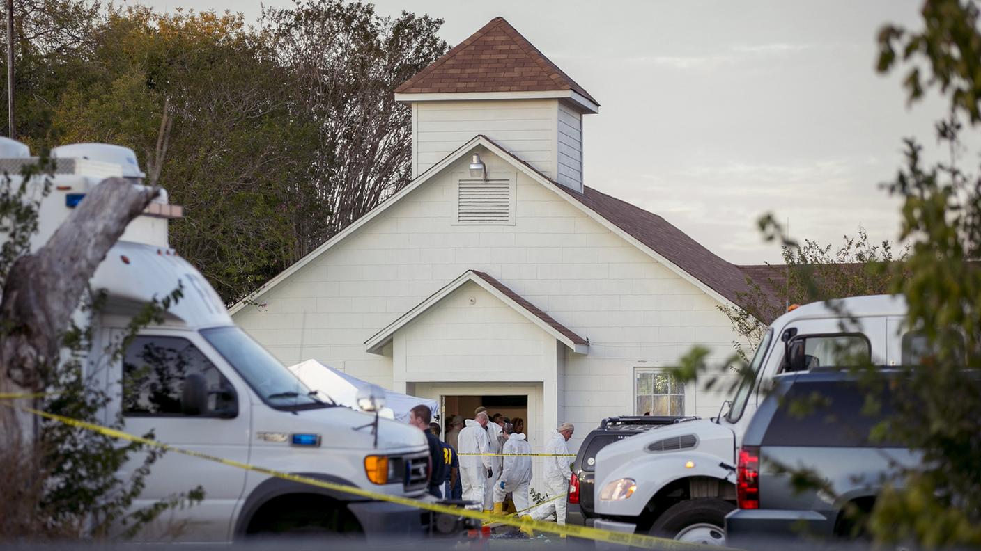 Il luogo della sparatoria in Texas