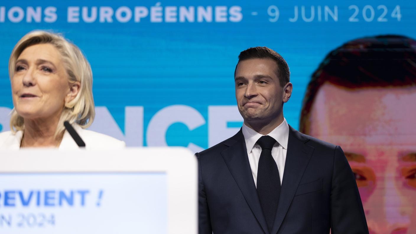 Il leader del RN Jordan Bardella e Marine Le Pen 