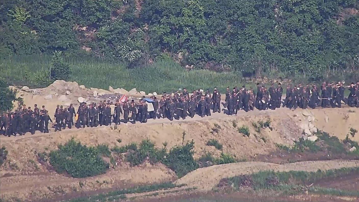 I militari di Pyongyang che sono entrati in territorio sudcoreano sono stati respinti dal fuoco dei soldati di Seul