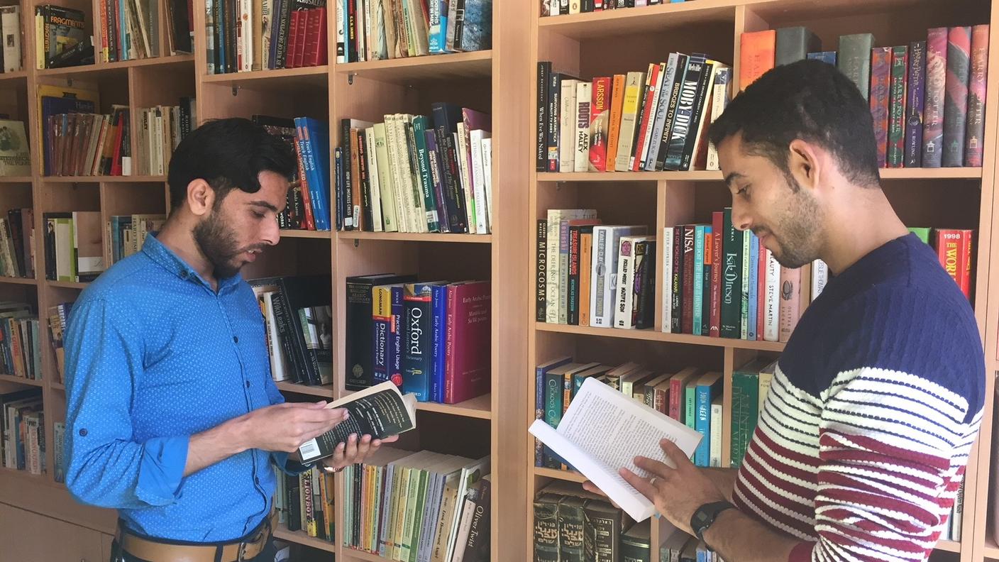 La lettura, una passione: Shady (s) e Mosab Abu Toha