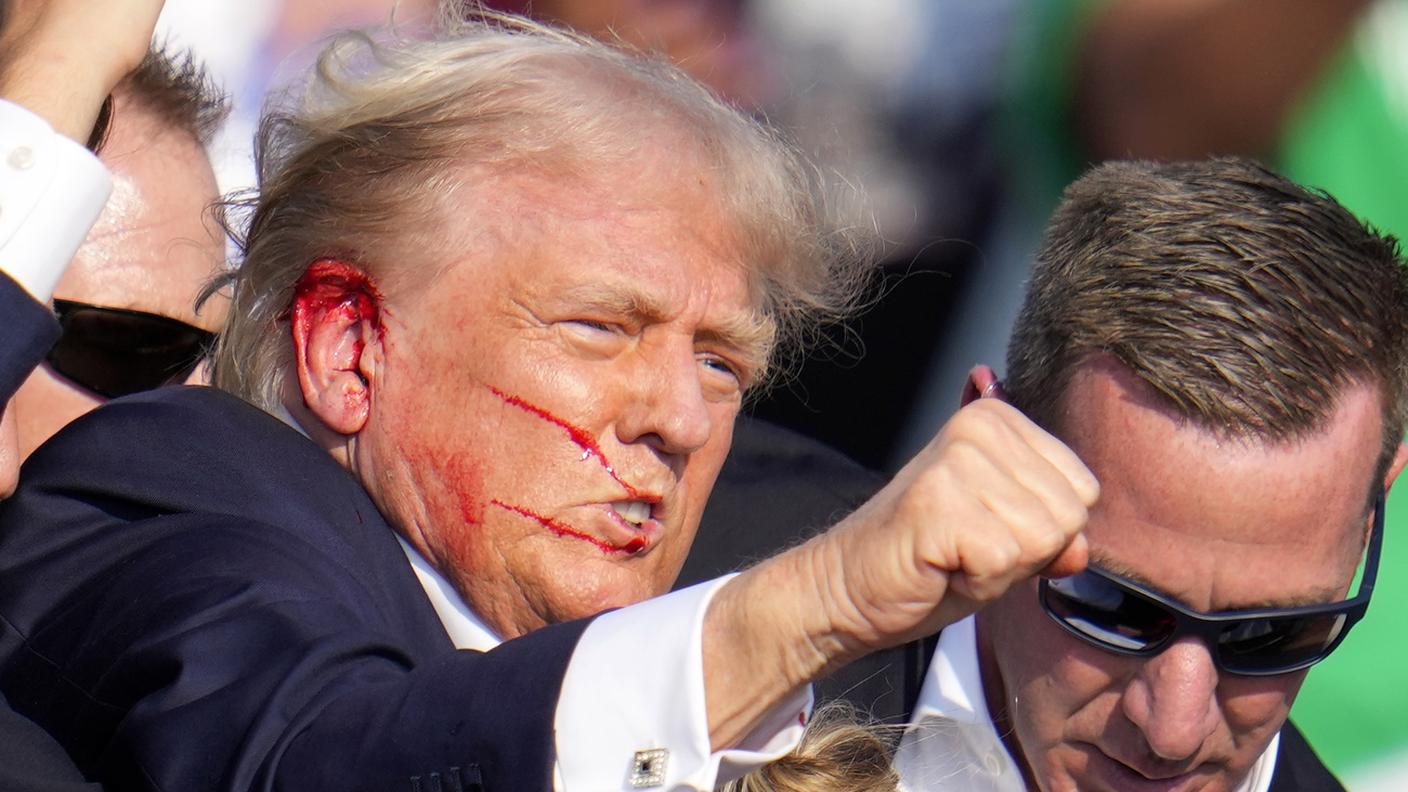 Donald Trump subito dopo l'attentato